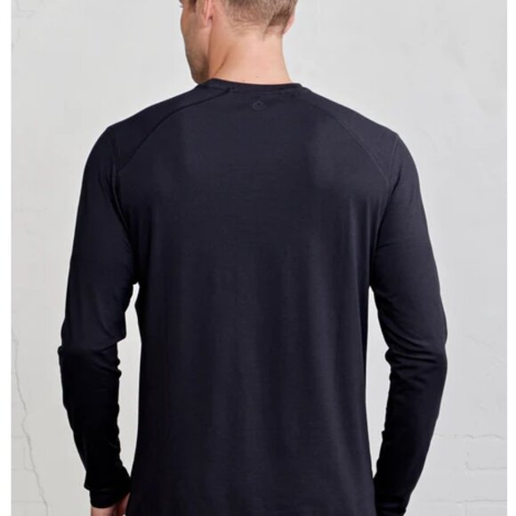 Tasc Carrollton Long Sleeve Fitness Shirt Black - Picture 2 of 3